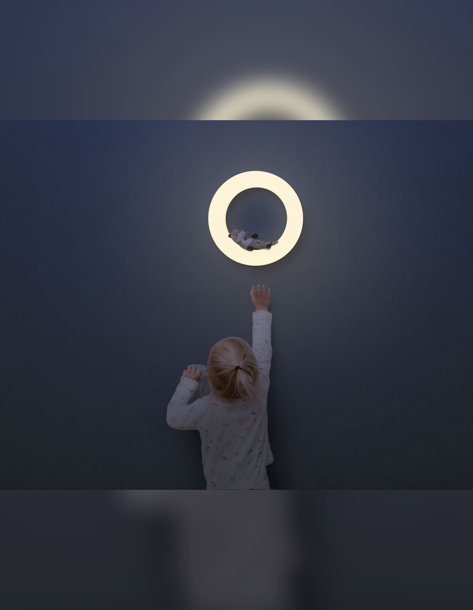 Nightlight - Wall Light With 3 Soft Toys